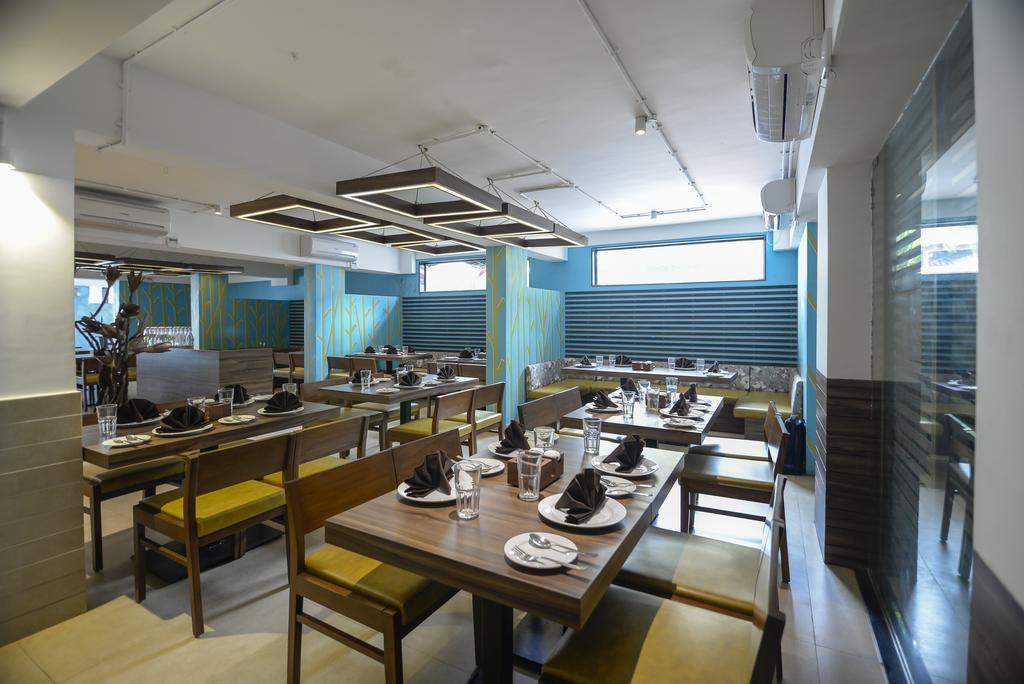 Sunkissed Plaza Hotel Калангуте Екстериор снимка