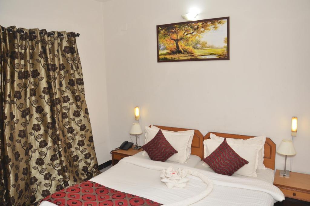 Sunkissed Plaza Hotel Калангуте Стая снимка
